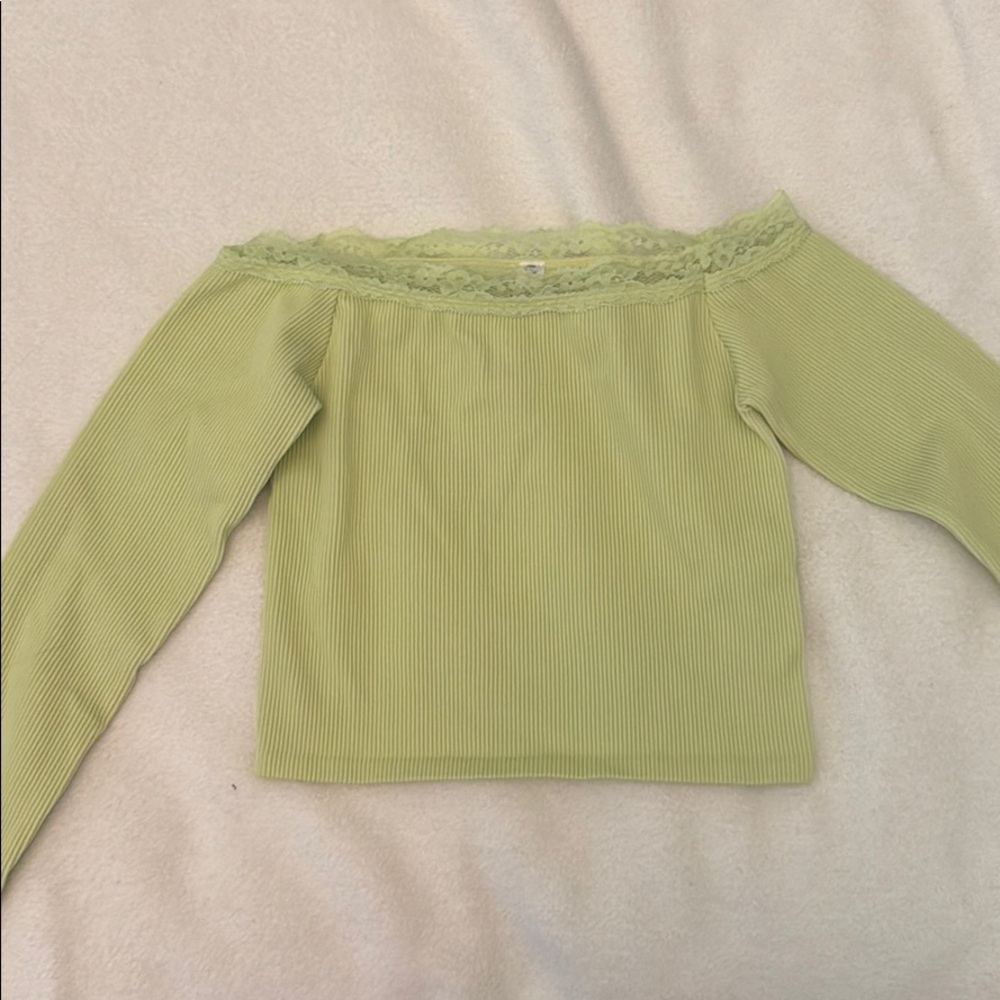 Long sleeve off the shoulder top Urban Outfitters